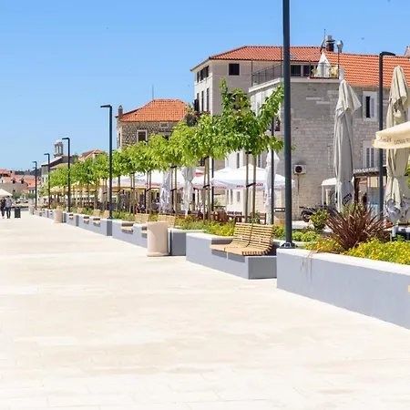 Stiva - New With Free Parking, 150m From The Appartement *