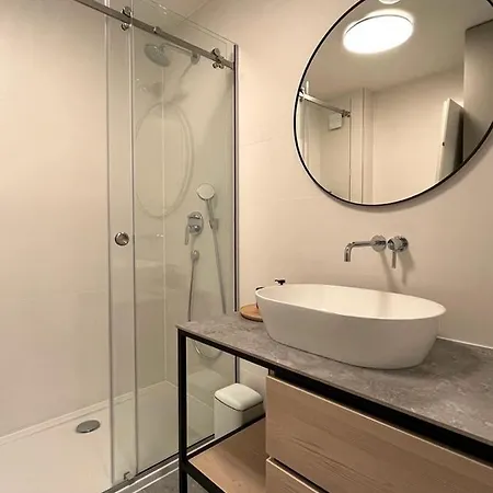Apartment Stiva - New With Free Parking, 150m From The *