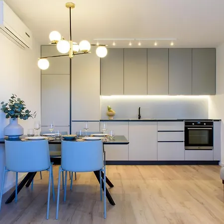 Stiva - New With Free Parking, 150m From The