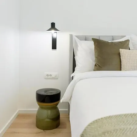 Stiva - New With Free Parking, 150m From The Apartment